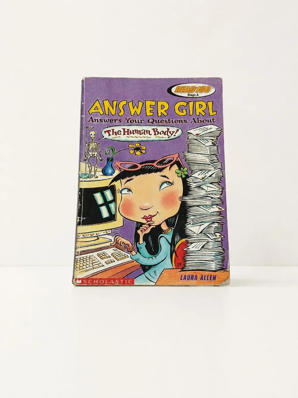 Answer Girl: Answers Your Questions About the Human Body! by Laura Allen Level 2